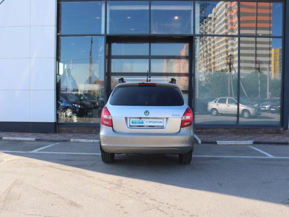 Skoda Fabia II Рестайлинг с пробегом 2011 года, цена 370 000 рублей, 359000 км, универсал, Автокод Объявления