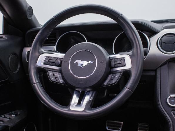 Ford Mustang VI Рестайлинг с пробегом 2020 года, цена 3 577 140 рублей, 139091 км, кабриолет, Автокод Объявления