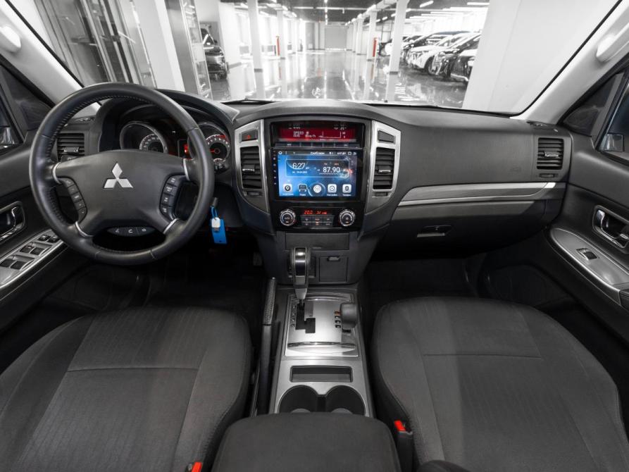 Mitsubishi Pajero IV Рестайлинг 2 Москва  - изображение 8