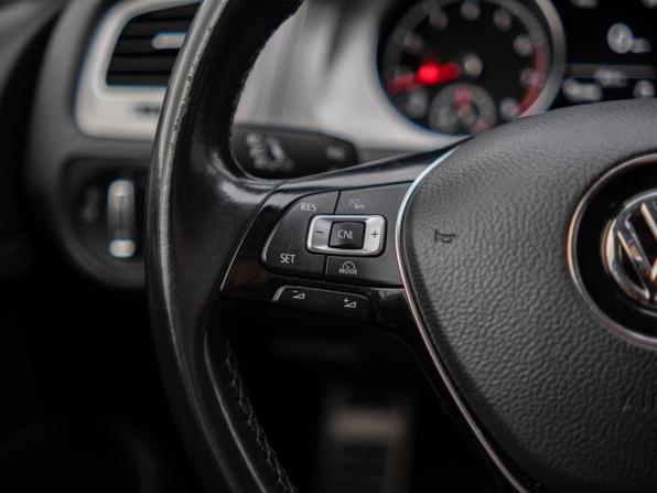 Volkswagen Golf VII с пробегом 2014 года, цена 1 479 000 рублей, 122709 км, хэтчбек, Автокод Объявления
