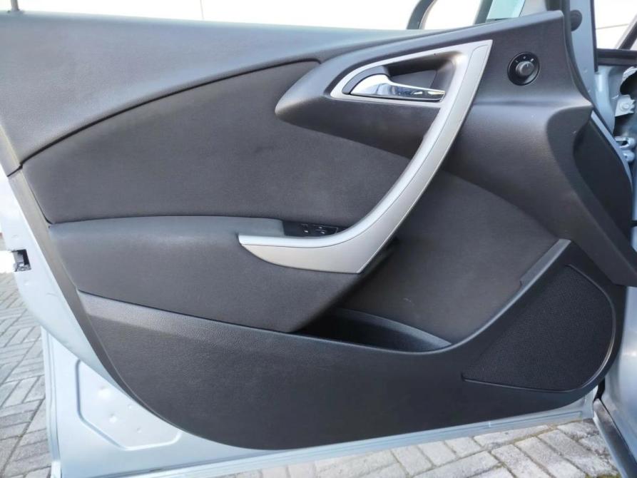 Opel Astra J Челябинск  - изображение 17