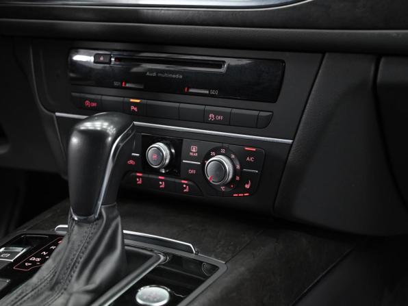 Audi A6 IV (C7) Рестайлинг с пробегом 2018 года, цена 1 849 000 рублей, 135000 км, седан, Автокод Объявления