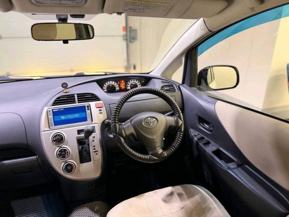 Toyota Ractis I с пробегом 2008 года, цена 599 000 рублей, 301602 км, хэтчбек, Автокод Объявления
