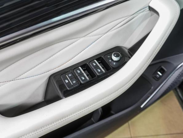 Geely Monjaro I с пробегом 2023 года, цена 3 199 000 рублей, 40207 км, внедорожник, Автокод Объявления