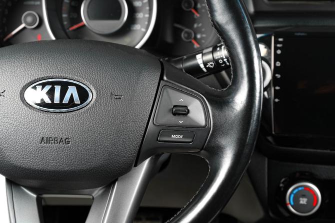 Kia Rio III с пробегом 2014 года, цена 1 099 000 рублей, 135171 км, седан, Автокод Объявления