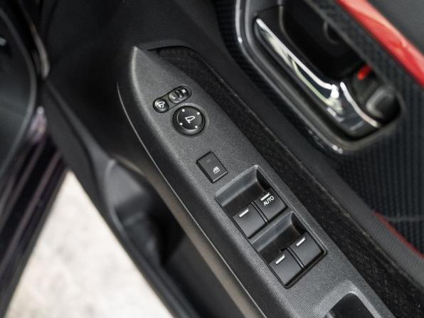 Honda N-WGN I Рестайлинг с пробегом 2017 года, цена 885 000 рублей, 105899 км, хэтчбек, Автокод Объявления
