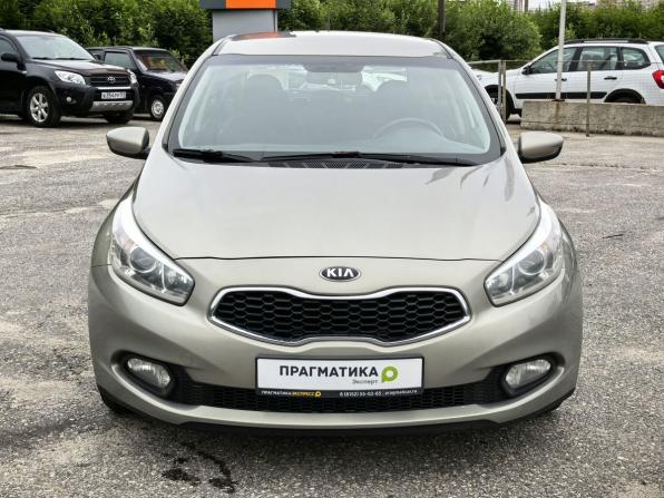 Kia Ceed II с пробегом 2014 года, цена 1 050 000 рублей, 173000 км, хэтчбек, Автокод Объявления