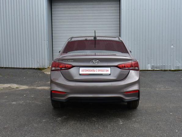 Hyundai Solaris II с пробегом 2018 года, цена 1 099 000 рублей, 116849 км, седан, Автокод Объявления