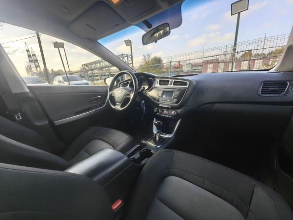 Kia Ceed II с пробегом 2014 года, цена 849 000 рублей, 240000 км, универсал, Автокод Объявления