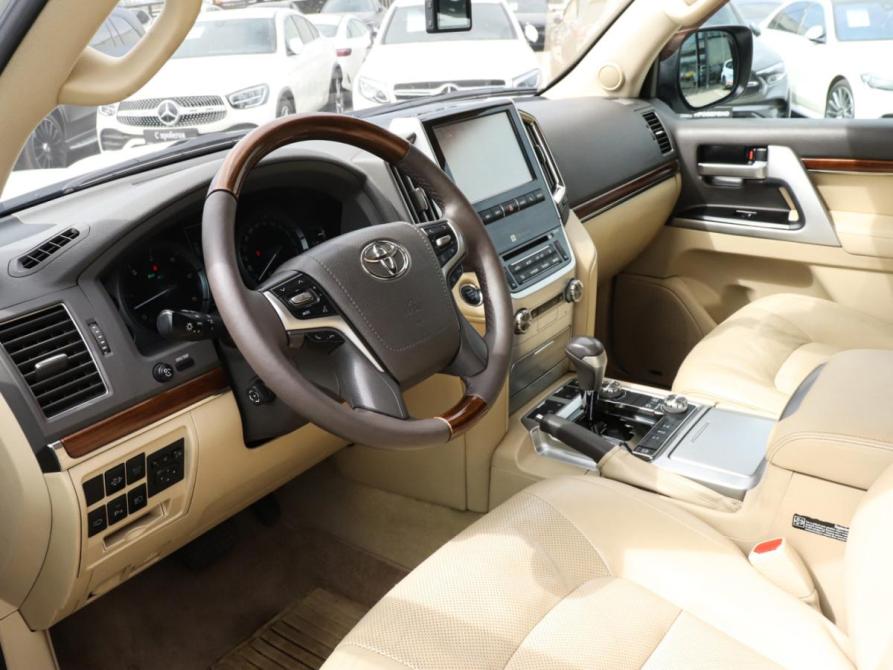 Toyota Land Cruiser 200 Series Рестайлинг 2 Москва  - изображение 13