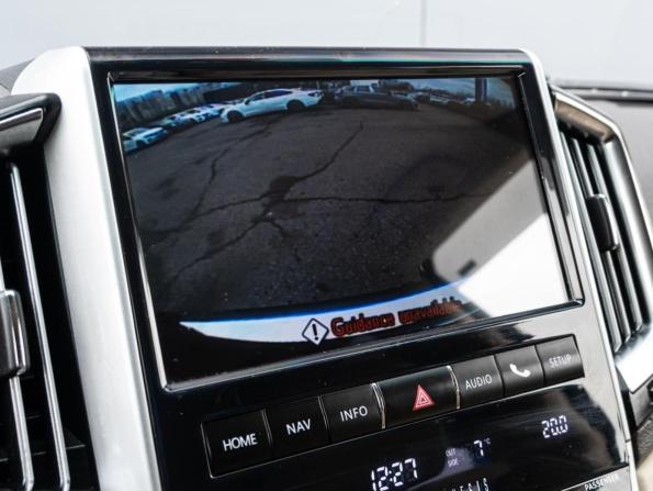 Toyota Land Cruiser 200 Series Рестайлинг 1 с пробегом 2012 года, цена 4 100 000 рублей, 212370 км, внедорожник, Автокод Объявления