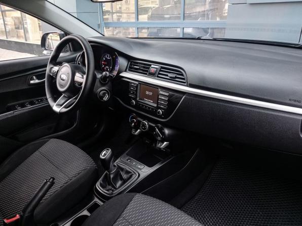 Kia Rio IV с пробегом 2017 года, цена 1 090 000 рублей, 156259 км, седан, Автокод Объявления