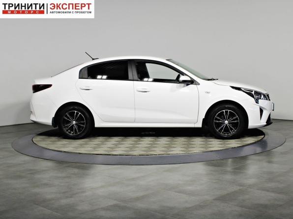 Kia Rio IV Рестайлинг с пробегом 2021 года, цена 1 897 000 рублей, 61291 км, седан, Автокод Объявления