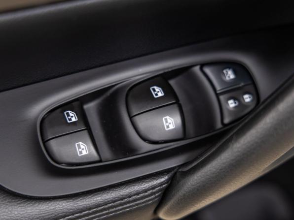 Nissan Qashqai II Рестайлинг с пробегом 2019 года, цена 1 598 000 рублей, 61191 км, внедорожник, Автокод Объявления
