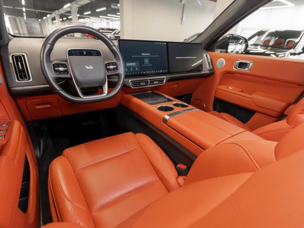 Li Auto (Lixiang) L7 I с пробегом 2023 года, цена 6 340 000 рублей, 38942 км, внедорожник, Автокод Объявления