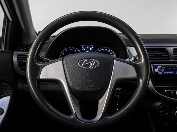 Hyundai Solaris I с пробегом 2014 года, цена 900 000 рублей, 146247 км, седан, Автокод Объявления