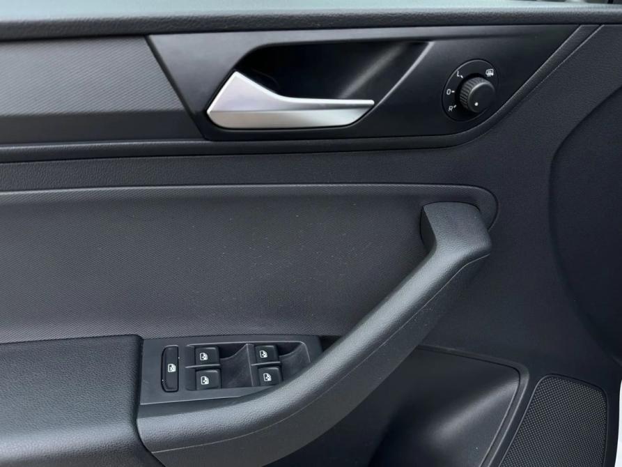 Volkswagen Polo VI Екатеринбург  - изображение 18