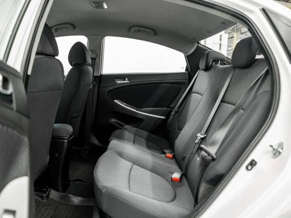 Hyundai Solaris I с пробегом 2013 года, цена 1 000 000 рублей, 164683 км, седан, Автокод Объявления