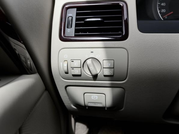 Volvo XC70 II с пробегом 2008 года, цена 1 148 000 рублей, 220146 км, универсал, Автокод Объявления
