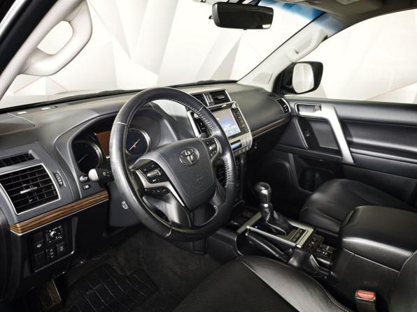 Toyota Land Cruiser Prado 150 Series Рестайлинг 2 с пробегом 2019 года, цена 5 200 000 рублей, 105651 км, внедорожник, Автокод Объявления