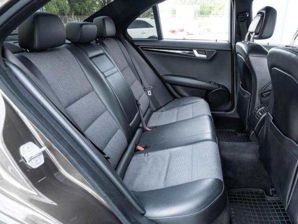 Mercedes-Benz C-Класс III (W204) Рестайлинг с пробегом 2012 года, цена 1 306 000 рублей, 273000 км, седан, Автокод Объявления
