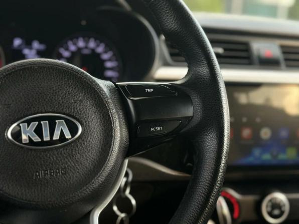 Kia Rio IV с пробегом 2018 года, цена 1 220 000 рублей, 175000 км, седан, Автокод Объявления
