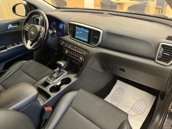 Kia Sportage IV Рестайлинг с пробегом 2019 года, цена 1 768 000 рублей, 169000 км, внедорожник, Автокод Объявления