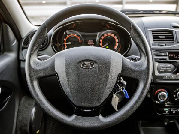 Lada (ВАЗ) Granta I Рестайлинг с пробегом 2019 года, цена 698 000 рублей, 104092 км, седан, Автокод Объявления