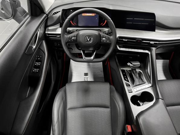 Changan CS35 Plus I Рестайлинг с пробегом 2024 года, цена 1 820 000 рублей, 37145 км, внедорожник, Автокод Объявления