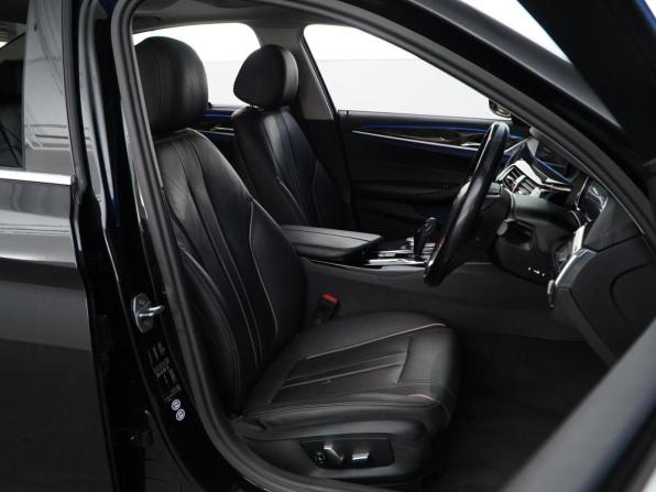 BMW 5 серии VII (G30/G31/G38) с пробегом 2016 года, цена 2 828 077 рублей, 68299 км, седан, Автокод Объявления