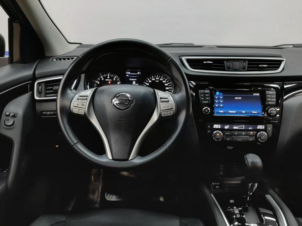 Nissan Qashqai II с пробегом 2018 года, цена 1 940 000 рублей, 129941 км, внедорожник, Автокод Объявления