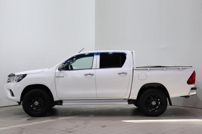 Toyota Hilux VIII Рестайлинг 2 с пробегом 2022 года, цена 4 580 000 рублей, 115442 км, пикап, Автокод Объявления