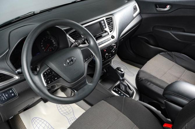 Hyundai Solaris II Рестайлинг с пробегом 2020 года, цена 1 599 000 рублей, 103000 км, седан, Автокод Объявления