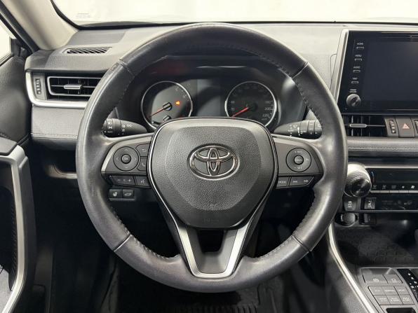 Toyota RAV4 V (XA50) с пробегом 2021 года, цена 3 000 000 рублей, 96780 км, внедорожник, Автокод Объявления