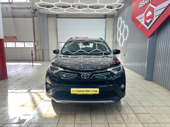 Toyota RAV4 IV (XA40) Рестайлинг с пробегом 2017 года, цена 2 447 000 рублей, 133707 км, внедорожник, Автокод Объявления