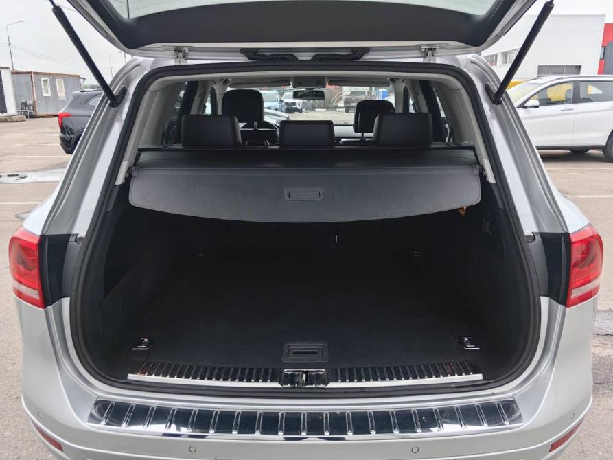 Volkswagen Touareg II Москва  - изображение 17
