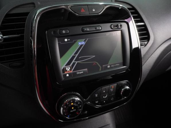 Renault Kaptur I с пробегом 2016 года, цена 1 499 000 рублей, 132182 км, внедорожник, Автокод Объявления