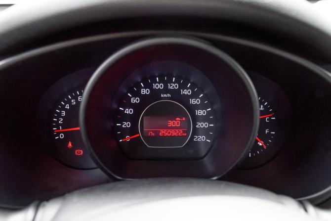 Kia Soul II с пробегом 2014 года, цена 790 000 рублей, 250921 км, хэтчбек, Автокод Объявления