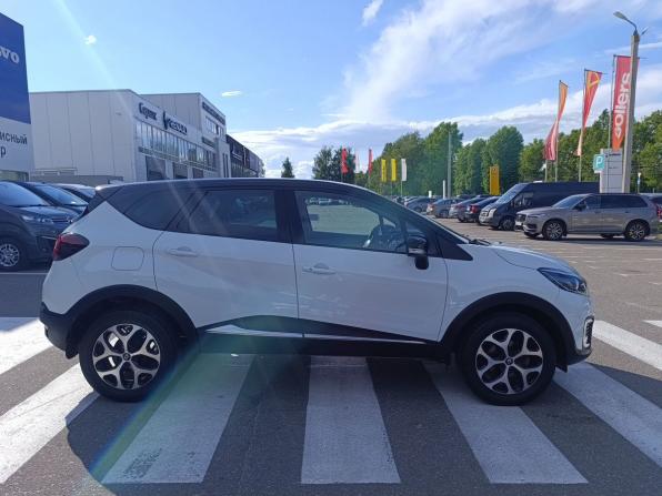 Renault Kaptur I с пробегом 2017 года, цена 1 650 000 рублей, 113607 км, внедорожник, Автокод Объявления