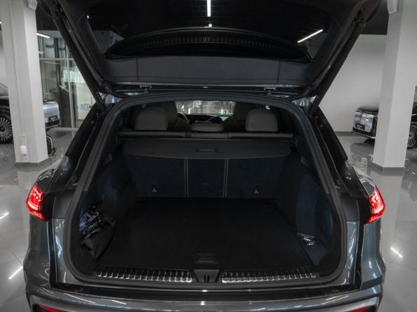 Audi Q5 III с пробегом 2025 года, цена 7 400 000 рублей, 3421 км, внедорожник, Автокод Объявления
