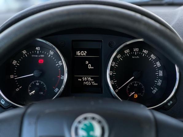 Skoda Yeti I с пробегом 2012 года, цена 699 000 рублей, 145000 км, внедорожник, Автокод Объявления
