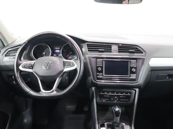 Volkswagen Tiguan II Рестайлинг с пробегом 2021 года, цена 2 486 000 рублей, 89810 км, внедорожник, Автокод Объявления