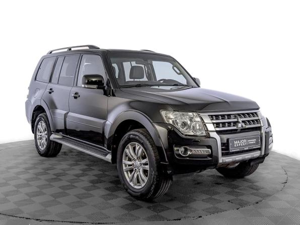 Mitsubishi Pajero IV Рестайлинг 2 с пробегом 2015 года, цена 2 650 000 рублей, 114877 км, внедорожник, Автокод Объявления