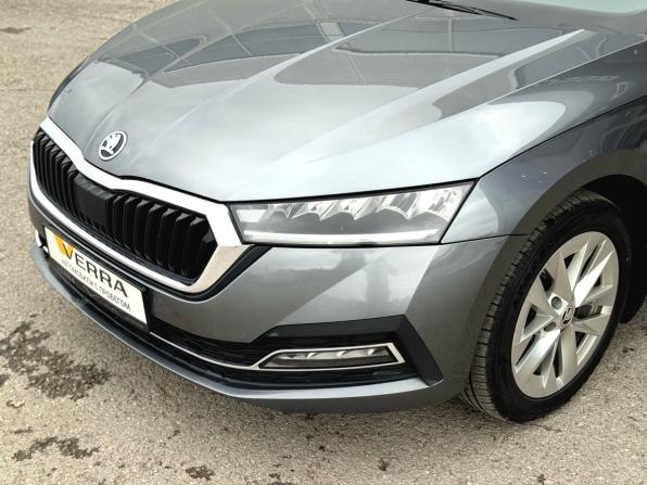 Skoda Octavia IV (A8) с пробегом 2020 года, цена 1 890 000 рублей, 182078 км, лифтбек, Автокод Объявления