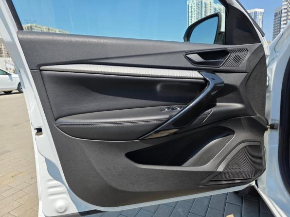 Lada (ВАЗ) Vesta I Рестайлинг (NG) с пробегом 2023 года, цена 1 220 000 рублей, 48000 км, седан, Автокод Объявления