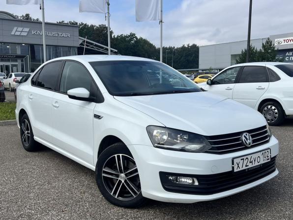Volkswagen Polo V Рестайлинг с пробегом 2018 года, цена 1 260 000 рублей, 71000 км, седан, Автокод Объявления