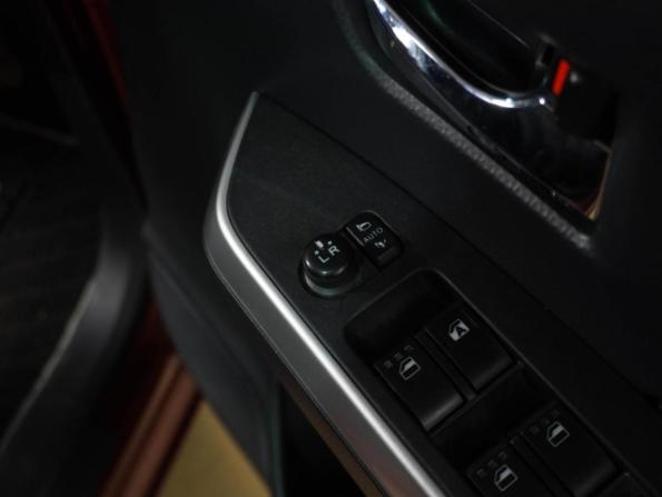 Toyota Tank I с пробегом 2019 года, цена 1 149 000 рублей, 89693 км, микровэн, Автокод Объявления
