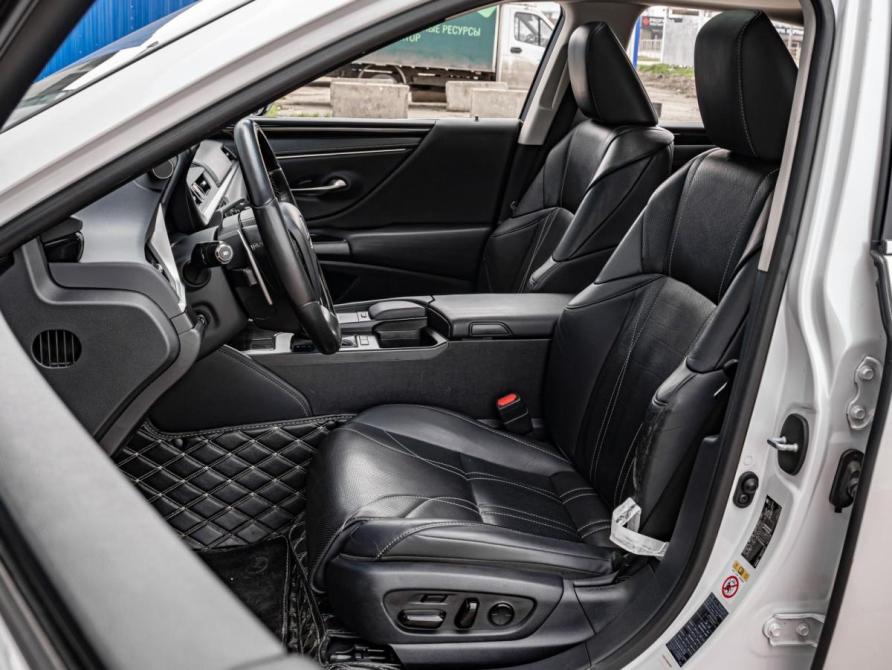Lexus ES VII Краснодар  - изображение 10