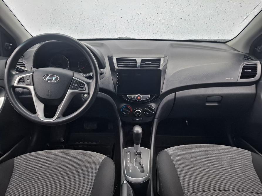 Hyundai Solaris I Москва  - изображение 12