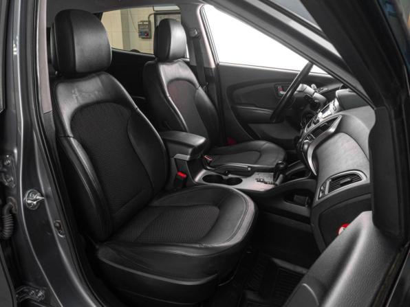Hyundai ix35 I с пробегом 2012 года, цена 1 289 000 рублей, 228657 км, внедорожник, Автокод Объявления